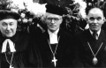 Virsmācītājs Feldmanis un Prāvests K.Irbe Sv.Trīsvienības baznīcā, Rīgā 1957.g.22. septembrī